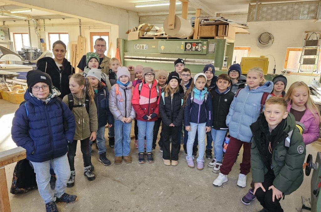 Lehrausgang zur nachhaltigen Tischlerei